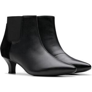 Clarks Women Kepley Erin Kitten Heel Ankle Booties Size US 8.5M Black Leather